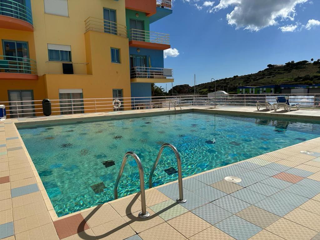 Marina De Albufeira T1 Ate 2 Pax Ou T2 Ate 6 Pax Com Piscina E Vista Marina Διαμέρισμα Εξωτερικό φωτογραφία