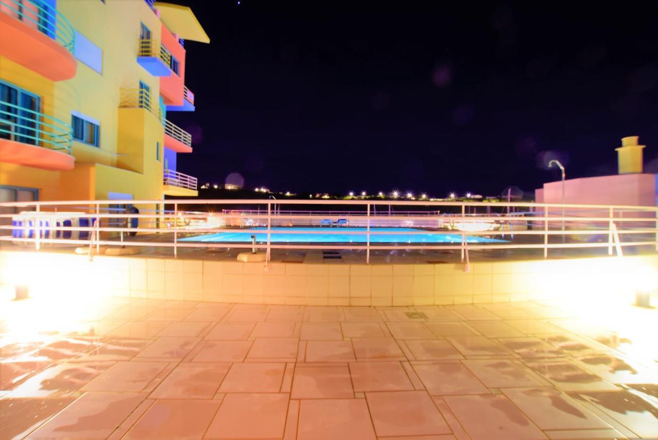 Marina De Albufeira T1 Ate 2 Pax Ou T2 Ate 6 Pax Com Piscina E Vista Marina Διαμέρισμα Εξωτερικό φωτογραφία